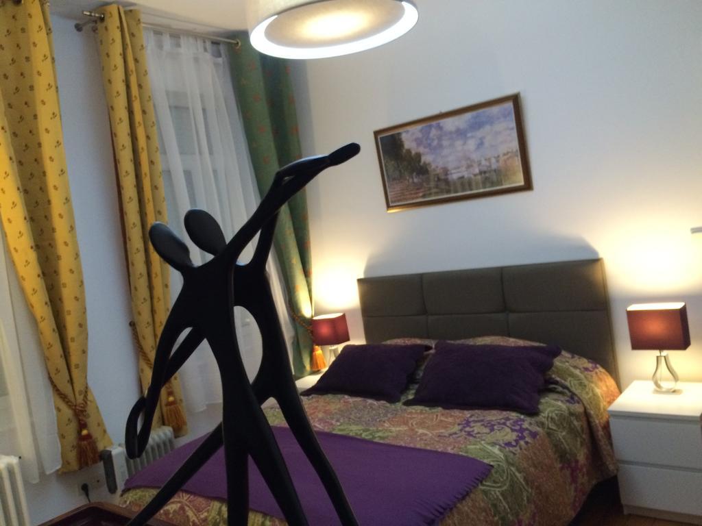 Chambres Et Table D'Hotes La Belle Lensoise Bilik gambar