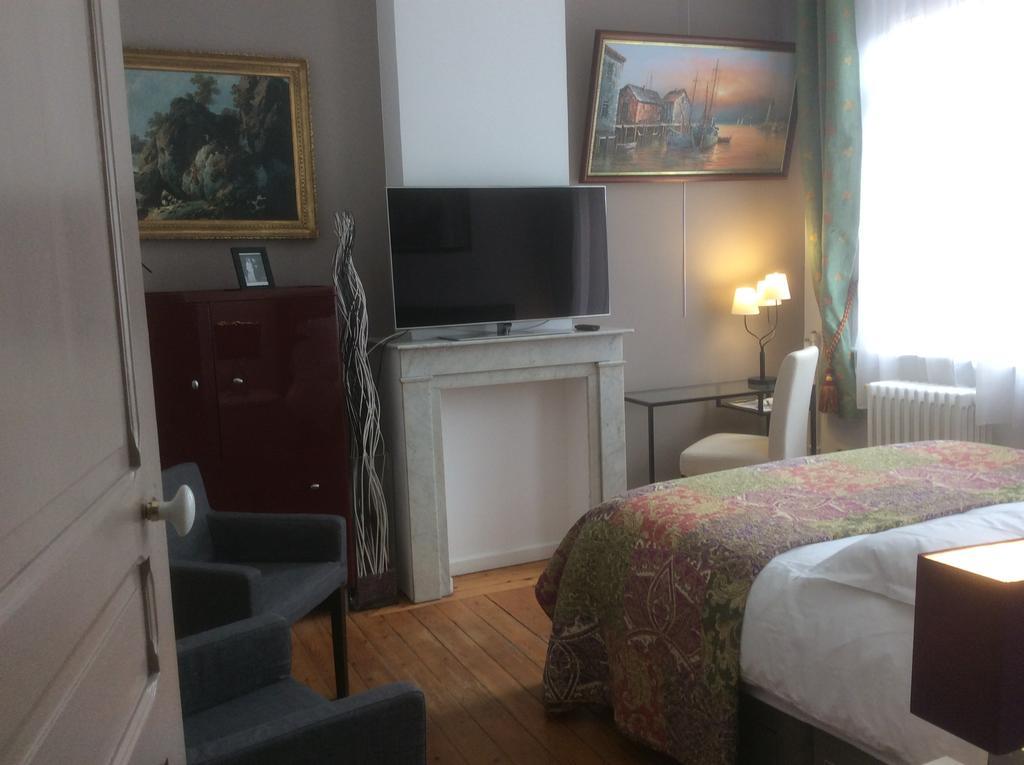 Chambres Et Table D'Hotes La Belle Lensoise Luaran gambar